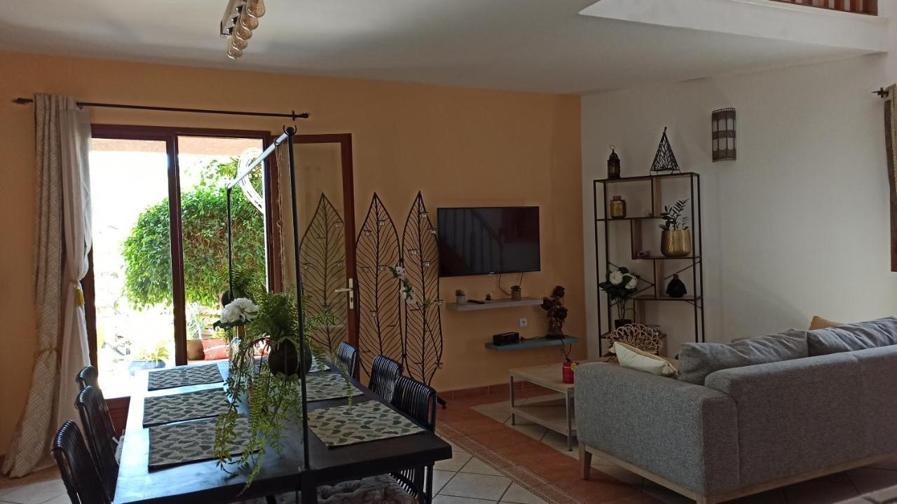 Villa Sea View Сен-Лё Экстерьер фото